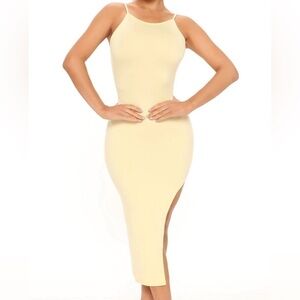 Fashion nova - Melody Midi Dress Yellow size S butter yellow